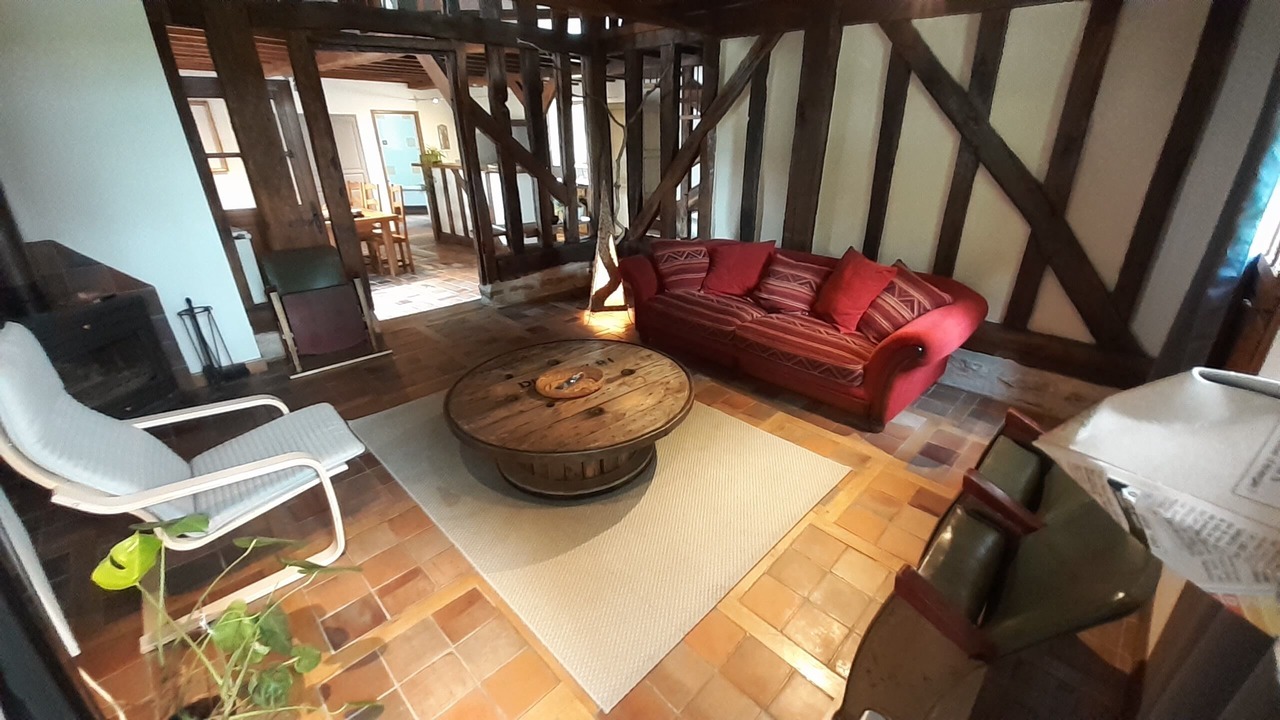 Photo of Livingroom in Louze