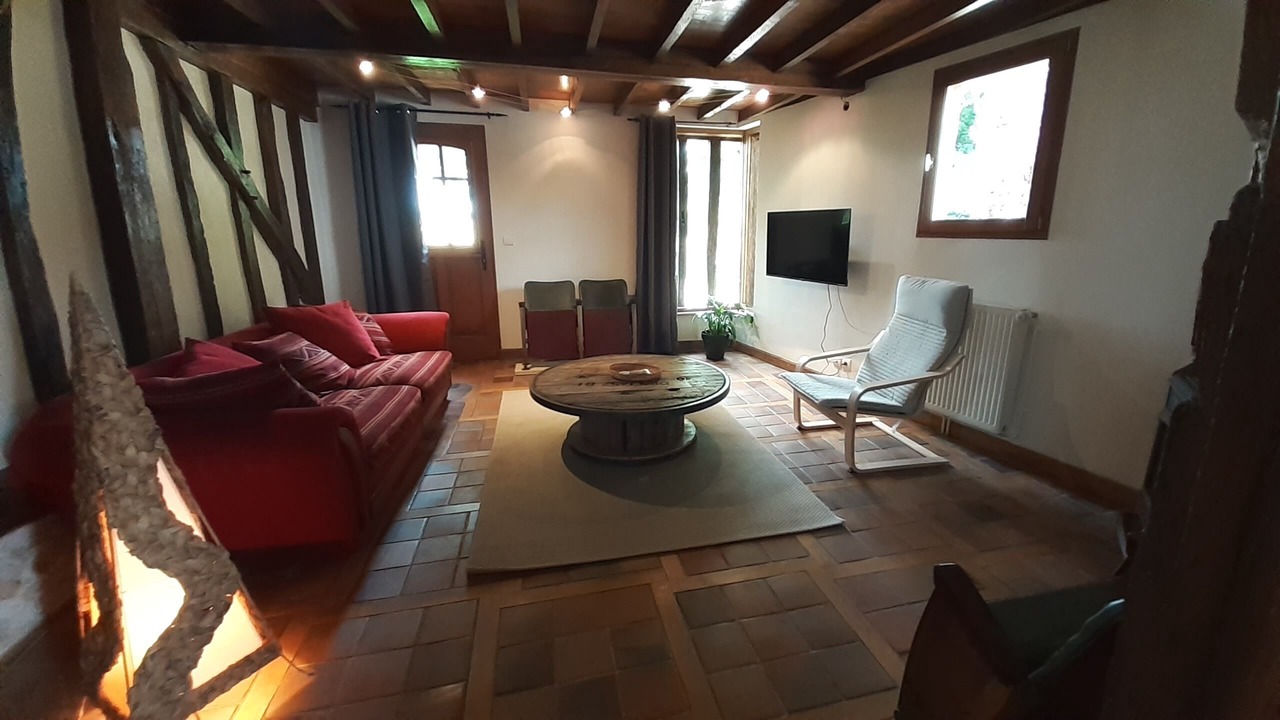 Photo of Livingroom in Louze