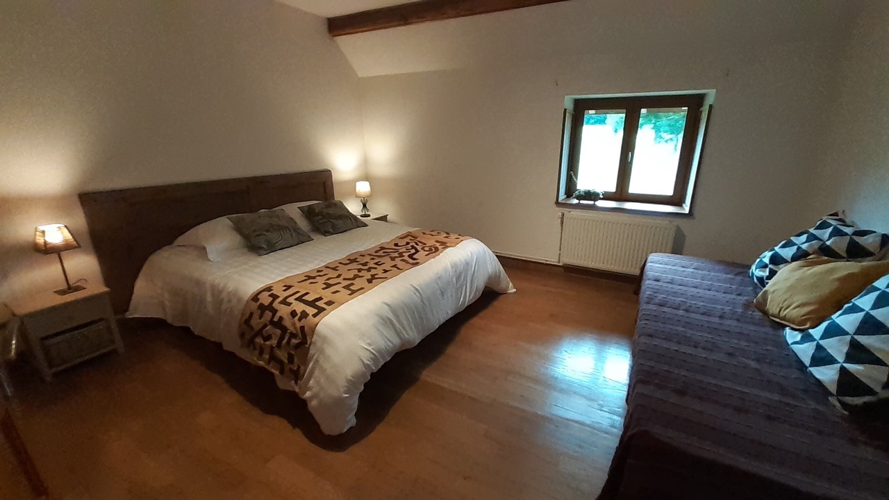 Photo of Bedroom in Louze