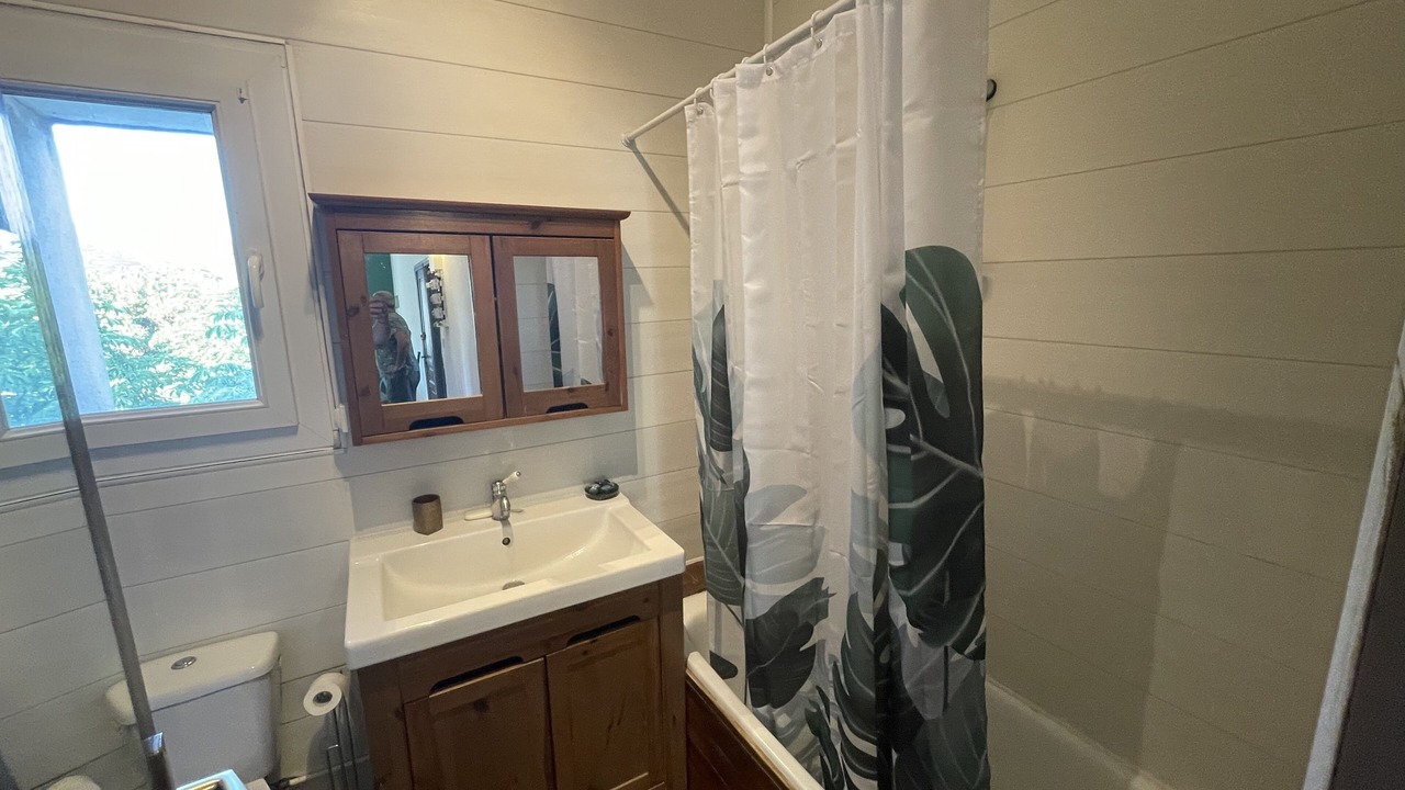 Photo of Bathroom in Collobrieres
