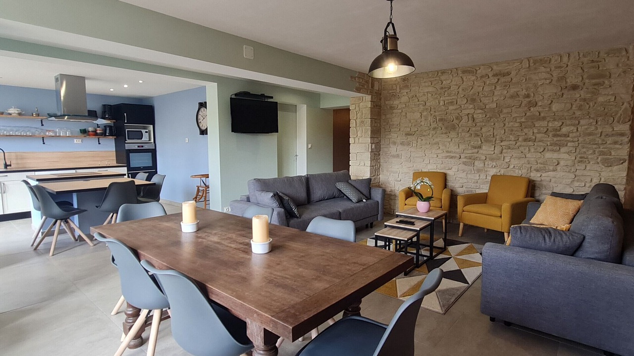 Photo of Livingroom in Mauvages