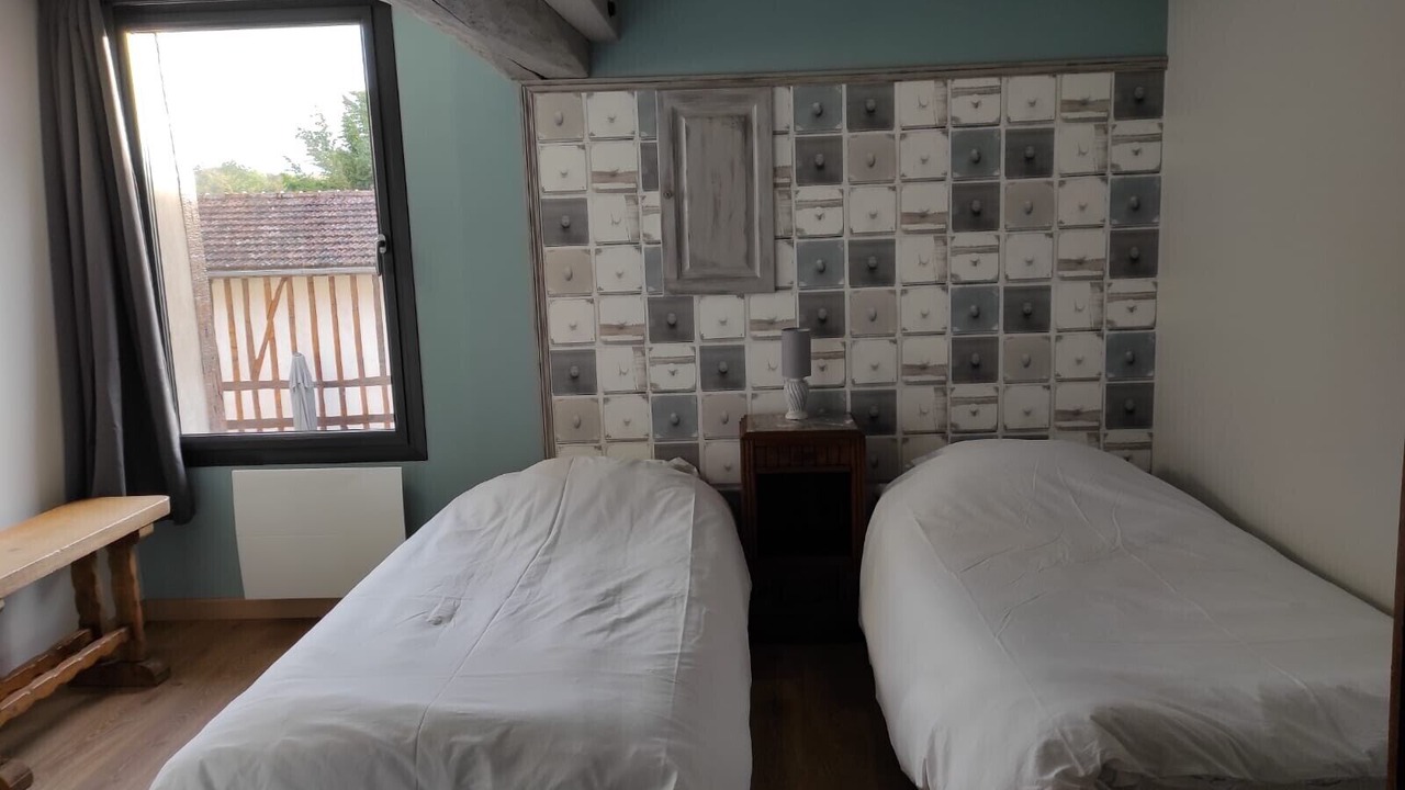 Photo of Bedroom in Saint-Amand-sur-Fion