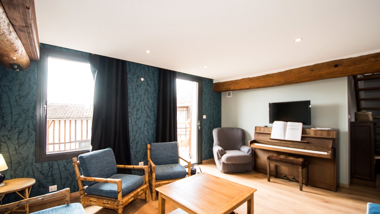 Photo of Livingroom in Saint-Amand-sur-Fion