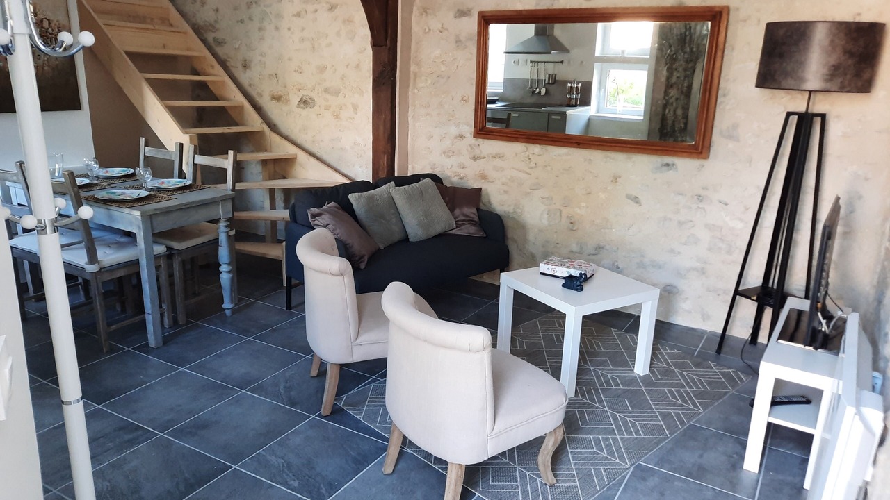 Photo of Livingroom in Donnemarie-Dontilly