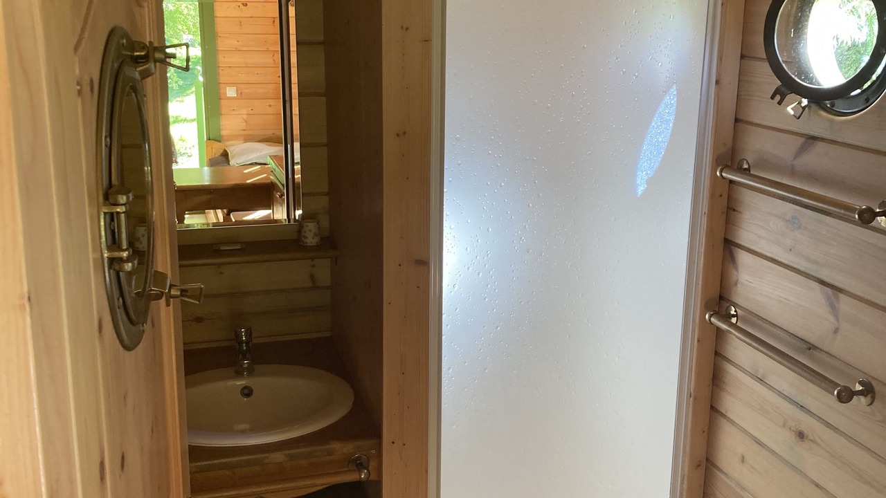 Photo of Bathroom in Saint-Donan