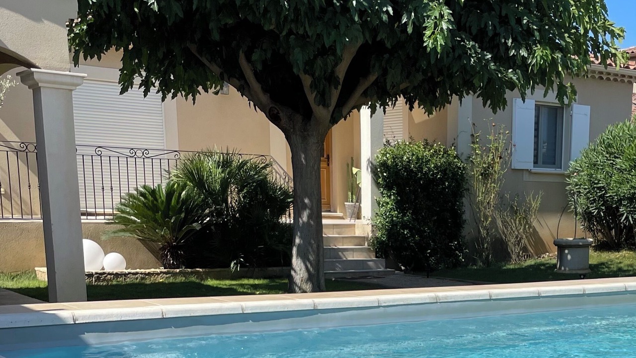 Photo of Outdoor in Beaucaire
