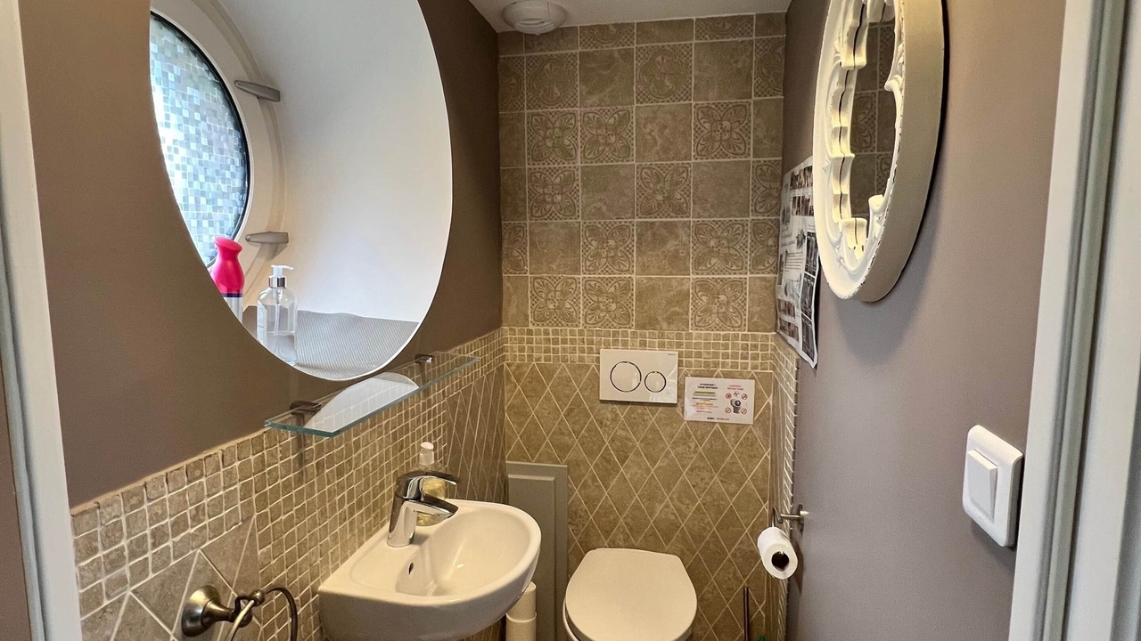 Photo of Bathroom in Paisy-Cosdon