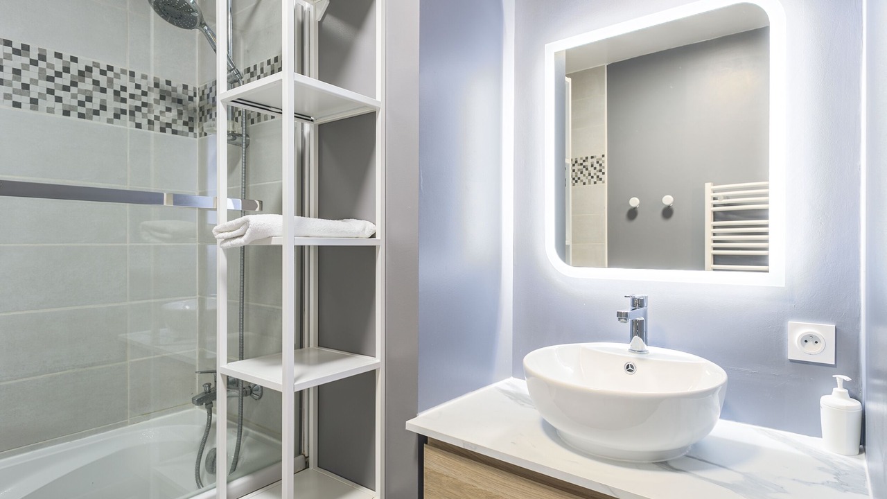 Photo of Bathroom in Mesnil-Saint-Pere