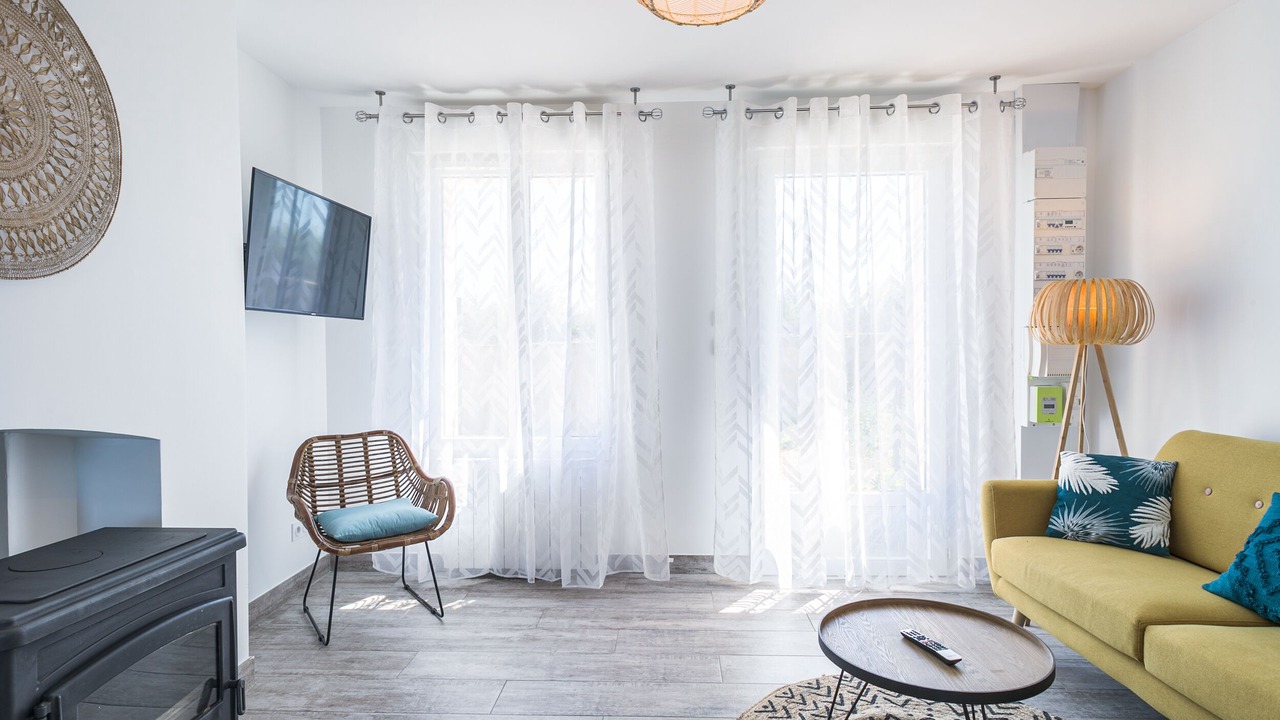 Photo of Livingroom in Mesnil-Saint-Pere