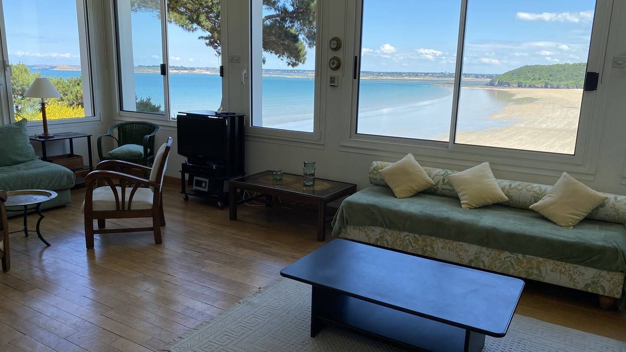 Photo of Livingroom in Saint-Cast-le-Guildo