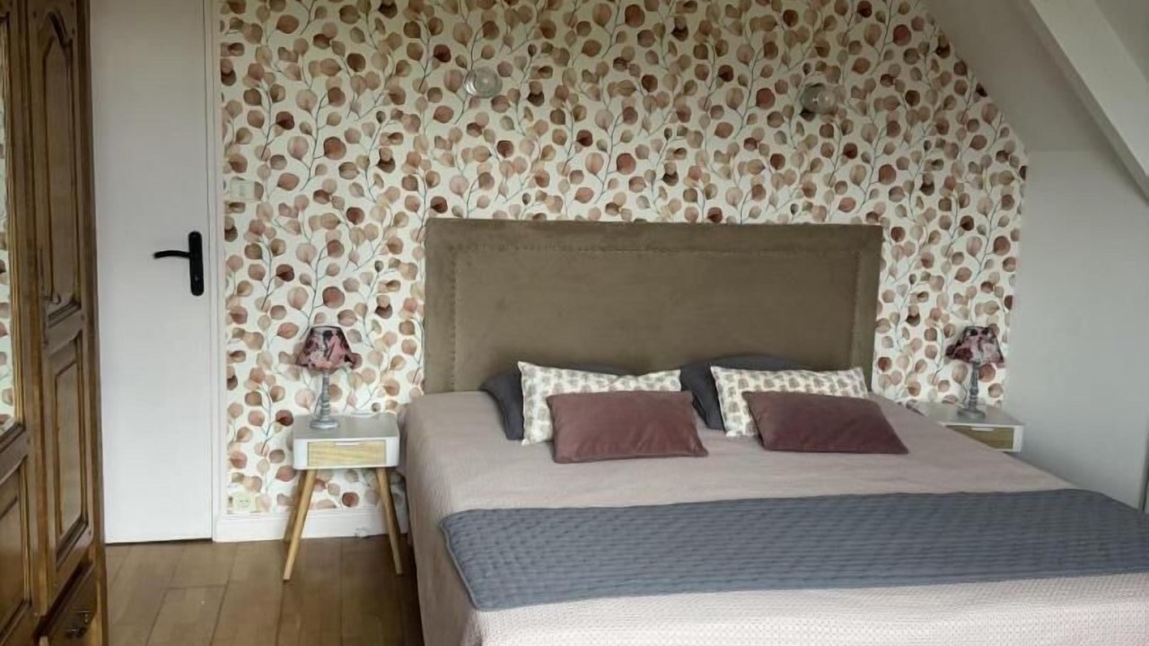 Photo of Bedroom in Plehedel