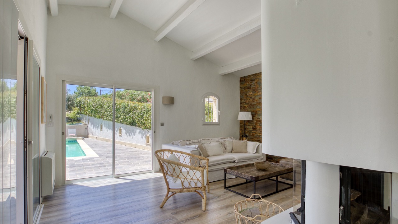 Photo of Others in Montferrat