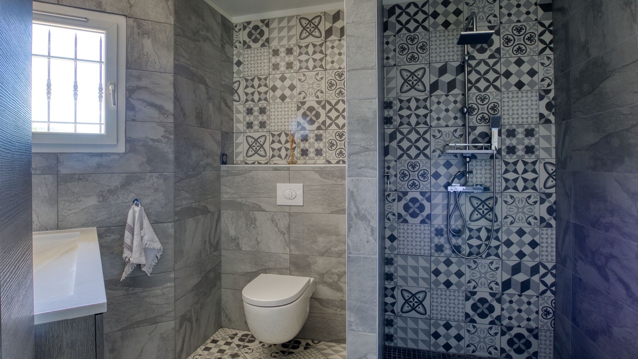 Photo of Bathroom in Montferrat