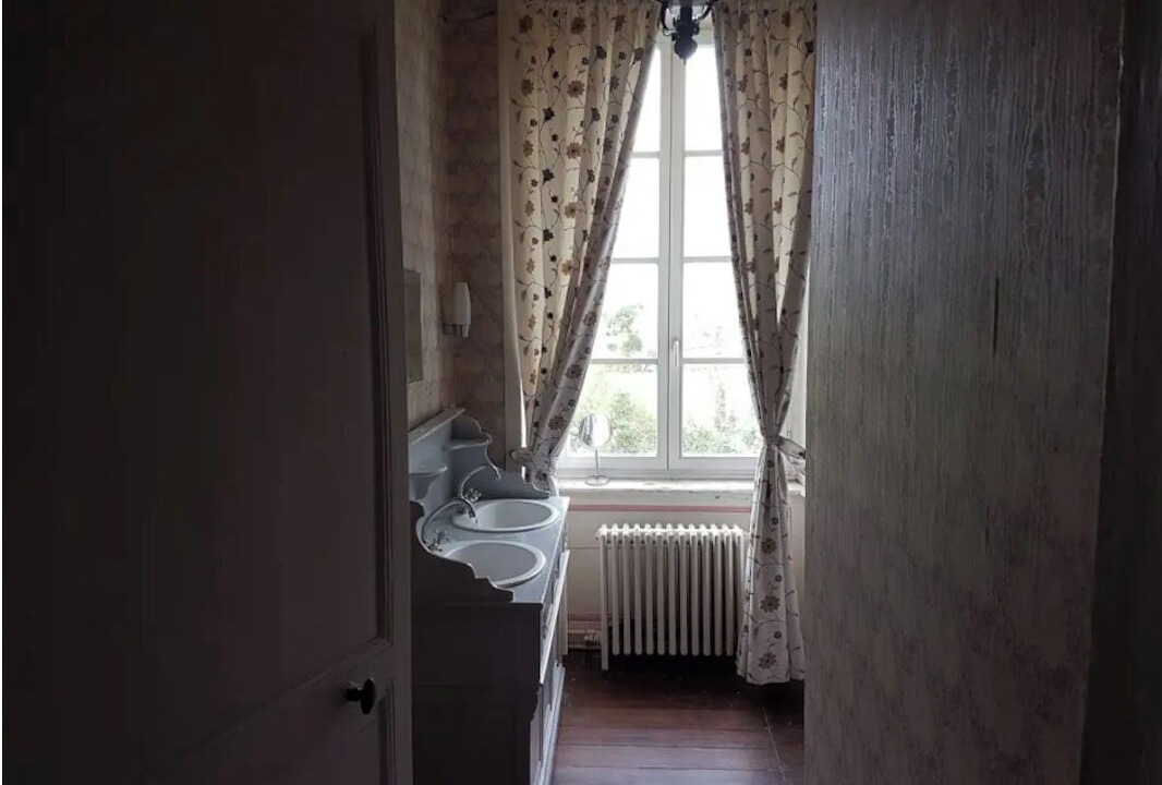 Photo of Bathroom in Henanbihen
