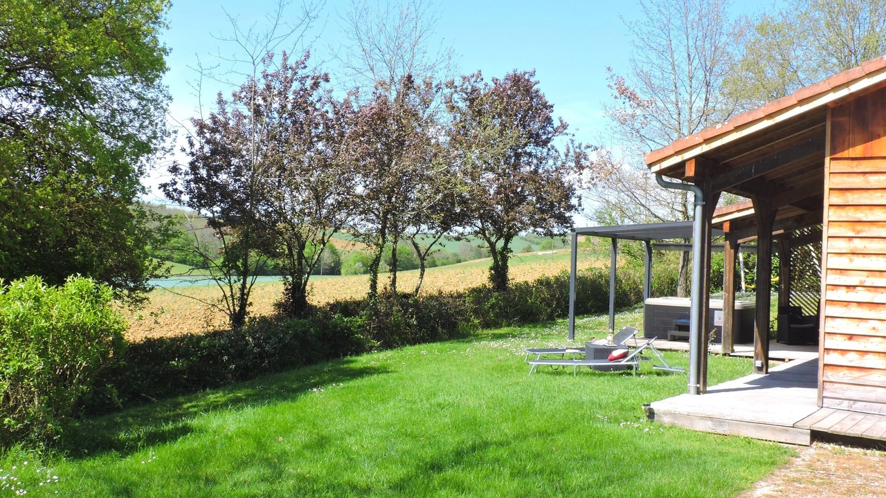 Photo of Outdoor in Peyrusse-Grande
