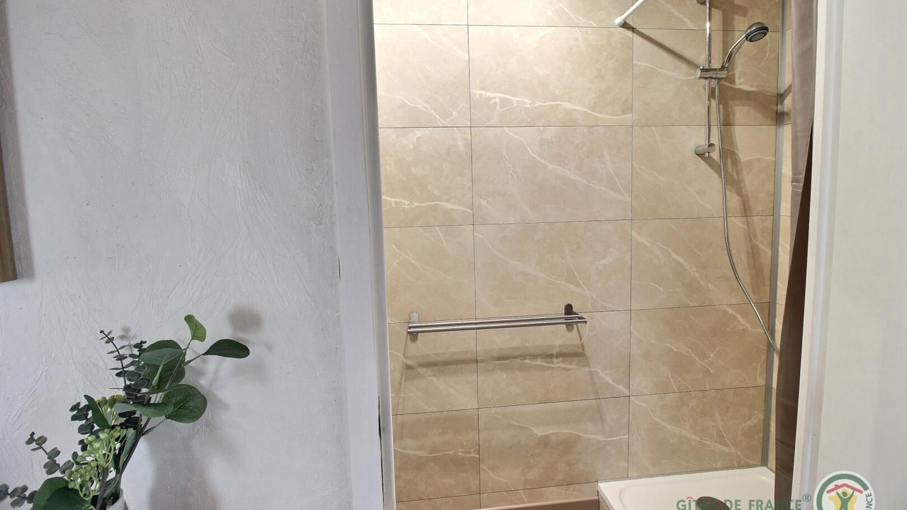 Photo of Bathroom in Cite