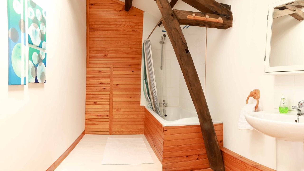 Photo of Bathroom in Madiran