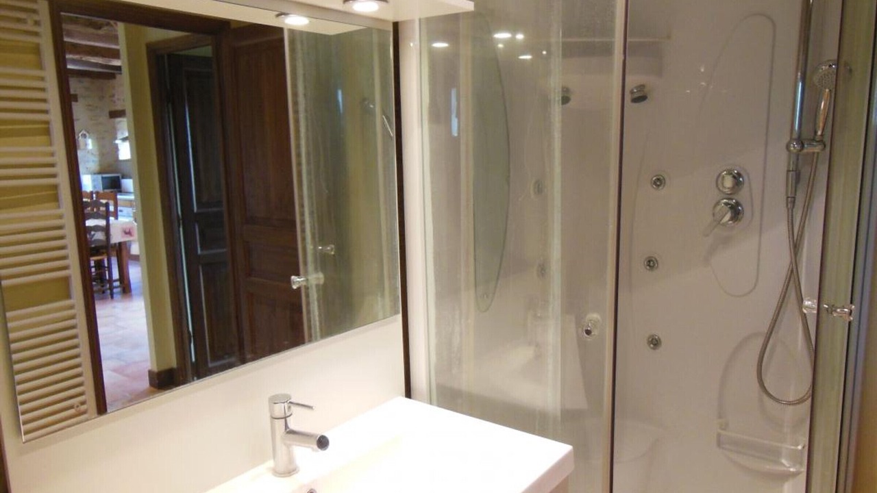 Photo of Bathroom in Journiac