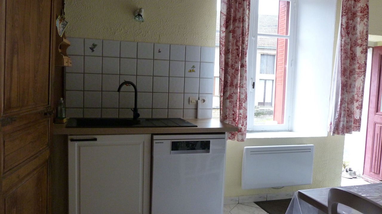 Photo of Kitchen in Breuvannes-en-Bassigny