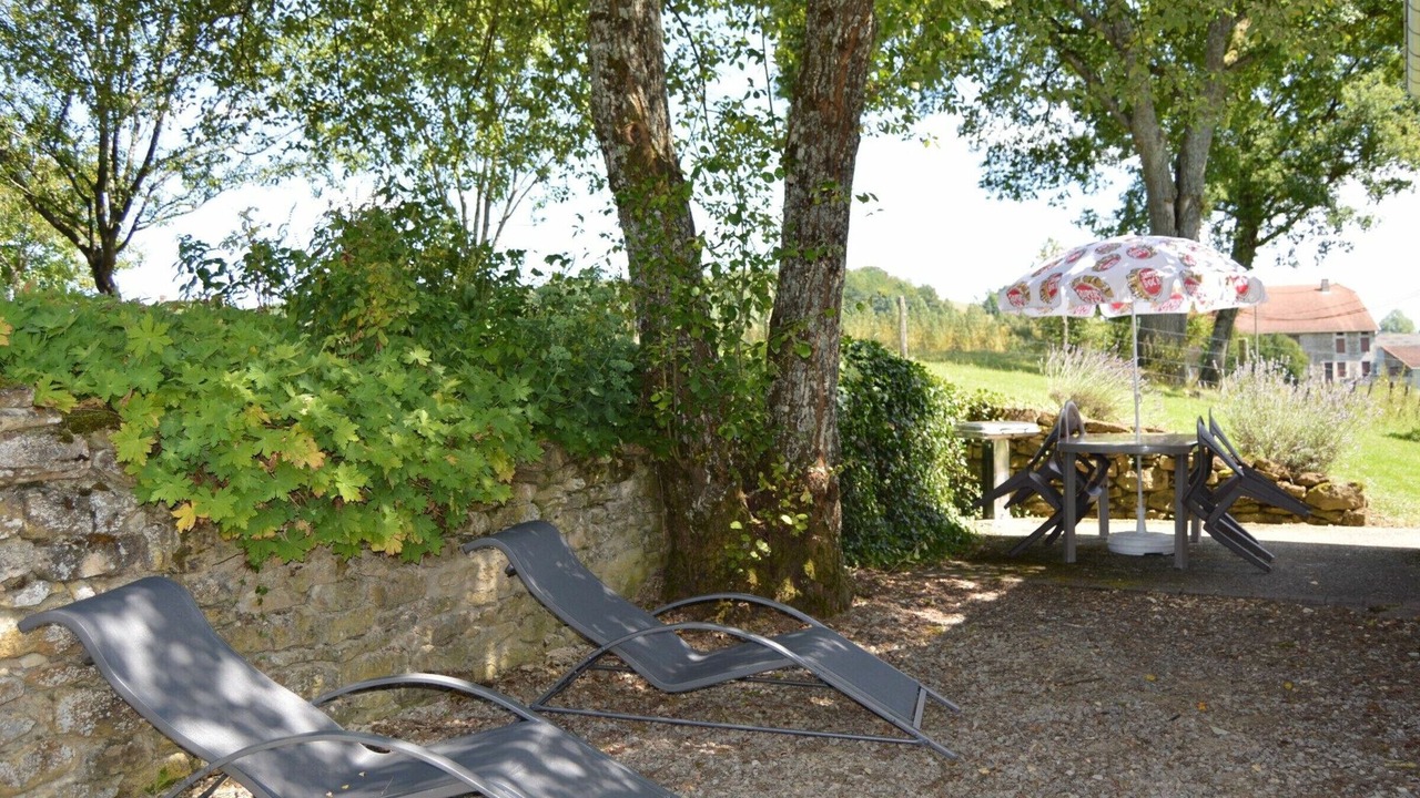 Photo of Patio Balcony in Orbigny-au-Val