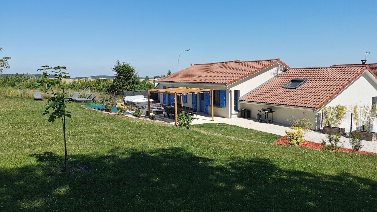 Photo of Outdoor in Colombey-les-deux-Eglises