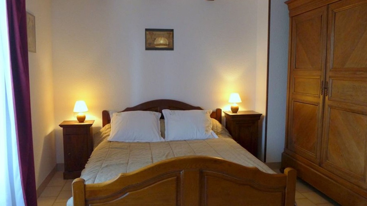 Photo of Bedroom in Goncourt