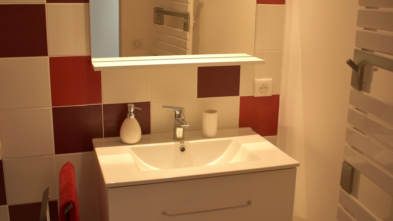 Photo of Bathroom in Ampus