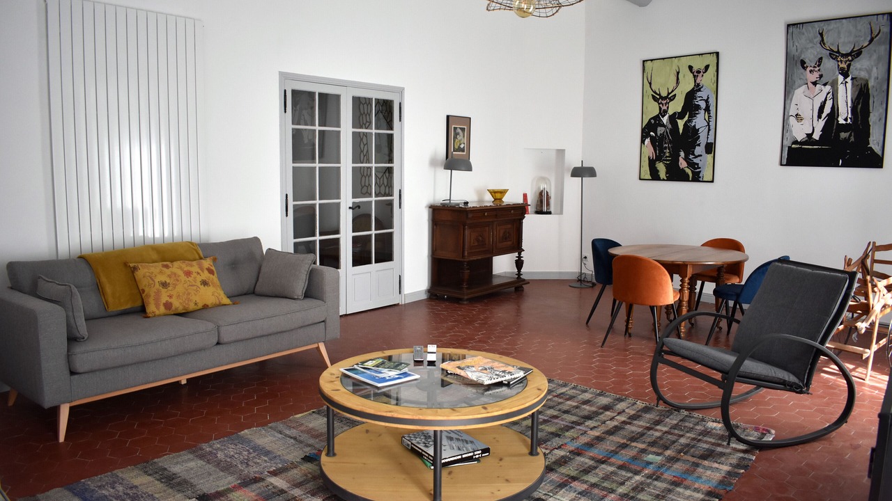 Photo of Livingroom in Ampus