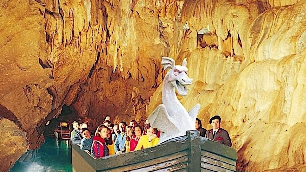 Photo of Others in Igon