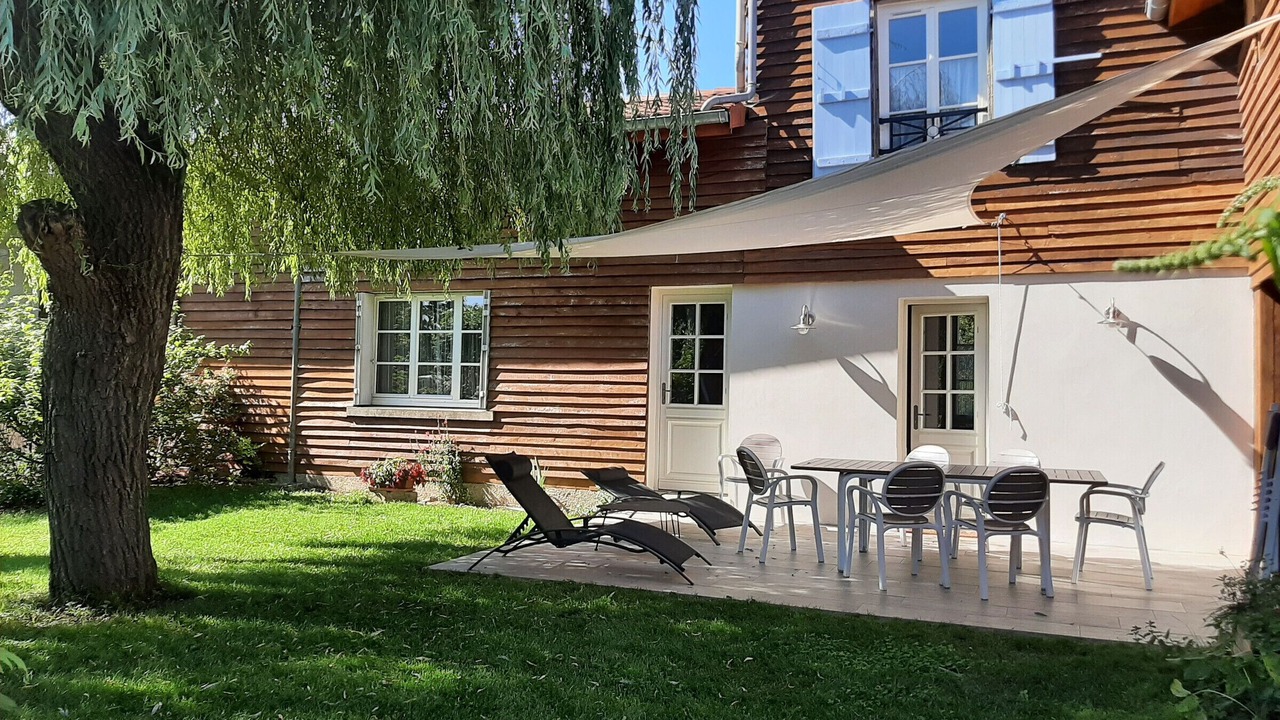 Photo of Outdoor in Frampas