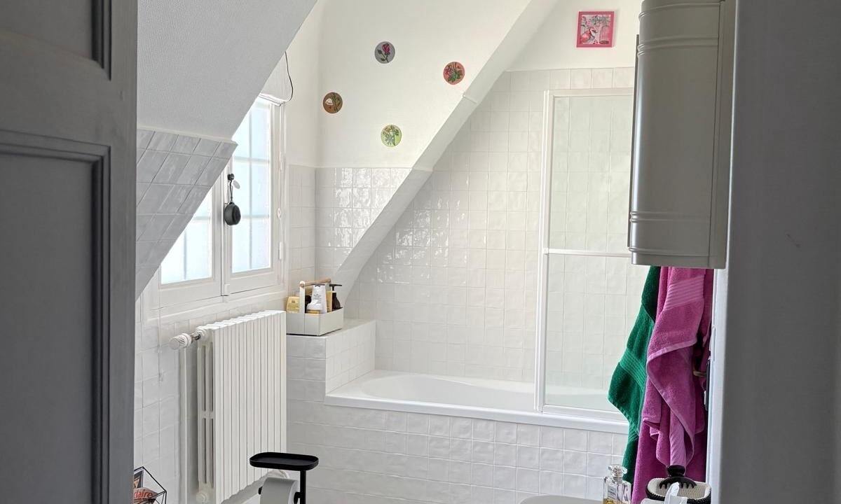 Photo of Bathroom in Sables-d'Or-les-Pins