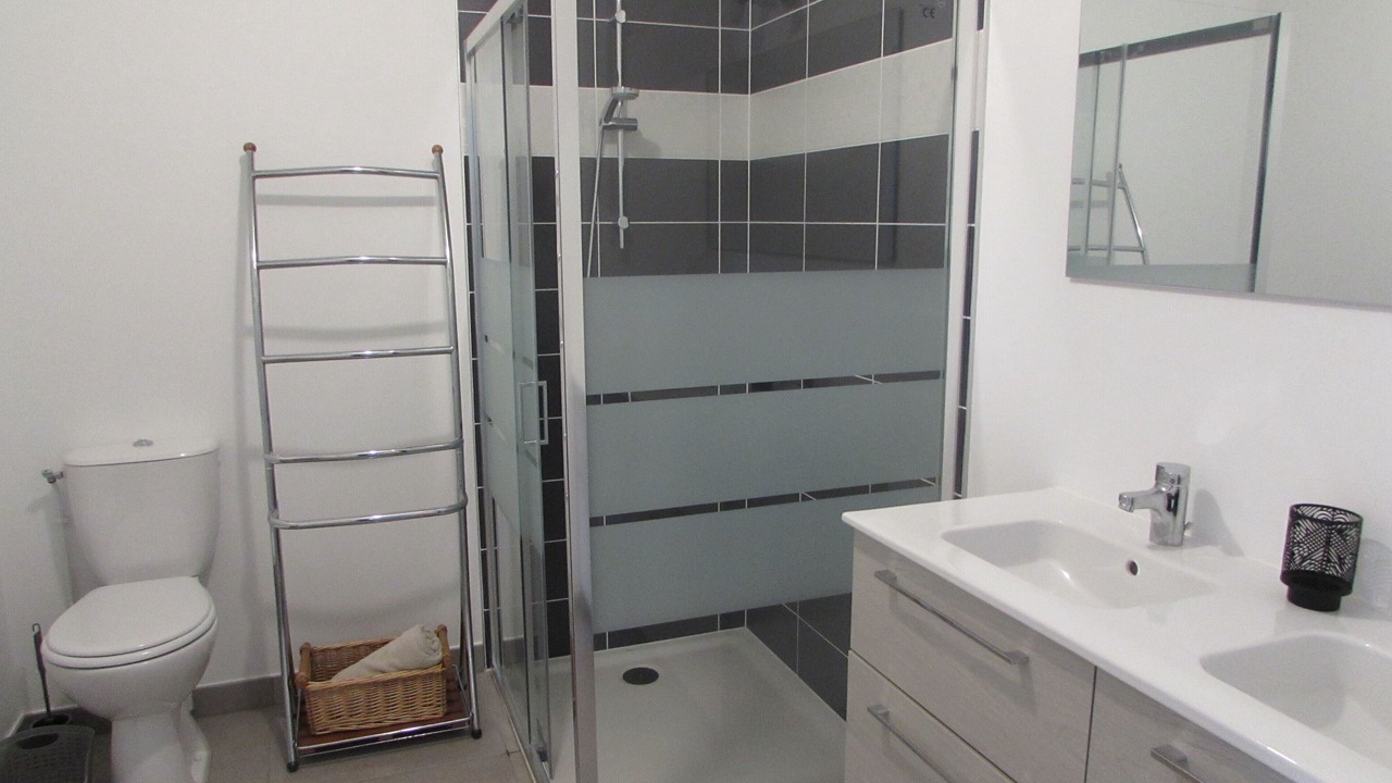 Photo of Bathroom in Saubion