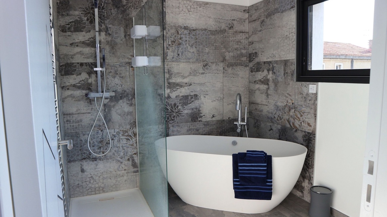 Photo of Bathroom in Bandol