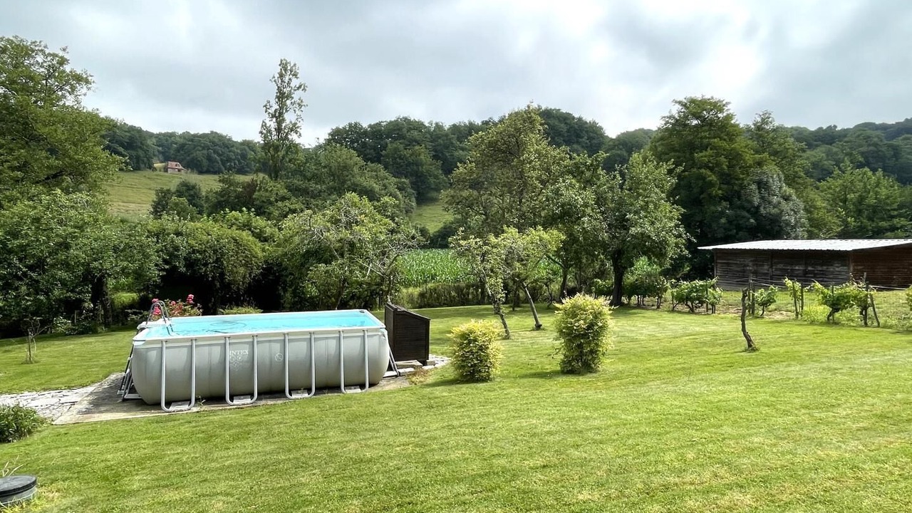 Photo of Outdoor in Burosse-Mendousse