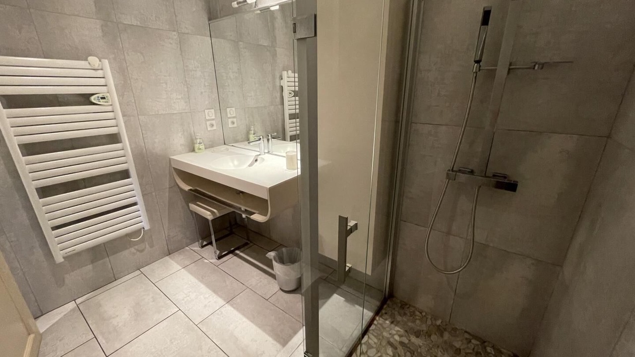 Photo of Bathroom in Burosse-Mendousse
