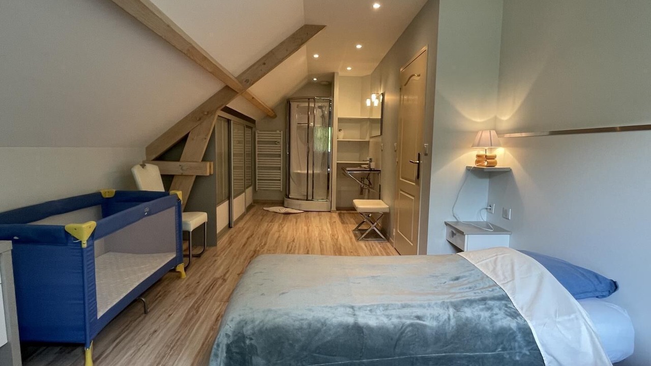Photo of Bedroom in Burosse-Mendousse