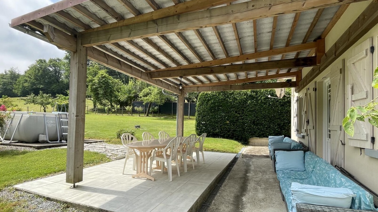 Photo of Outdoor in Burosse-Mendousse