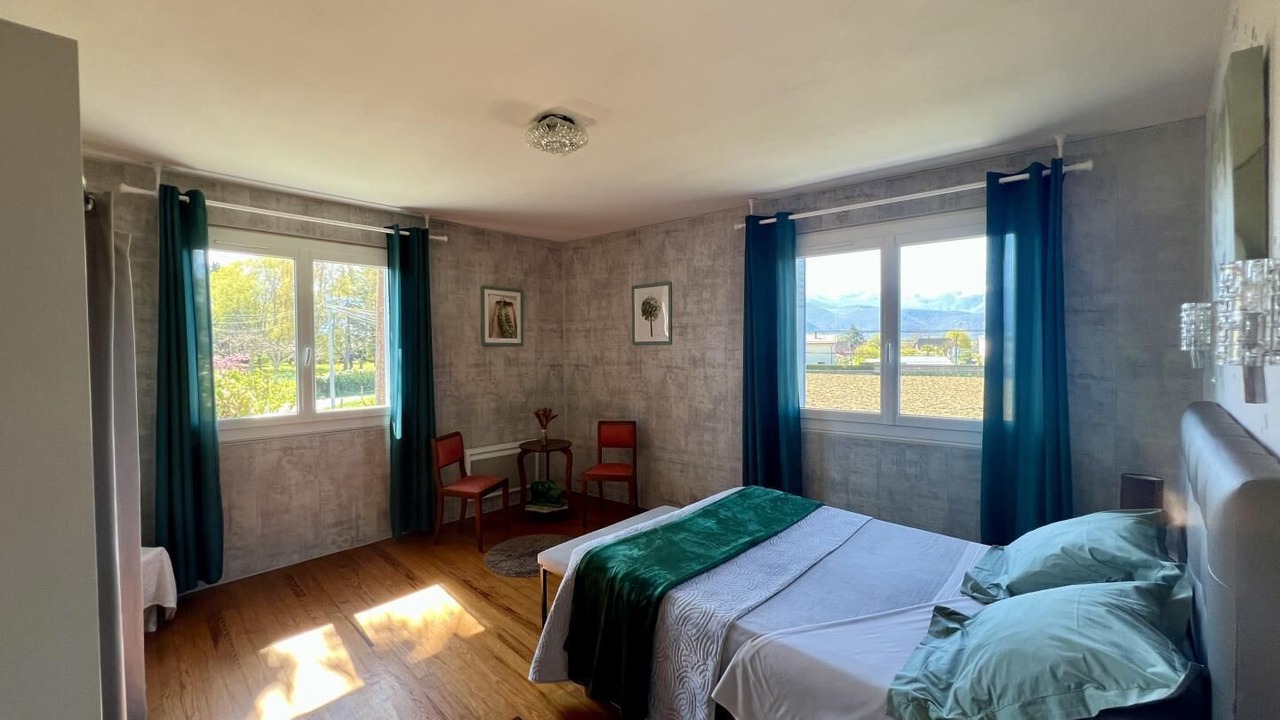 Photo of Bedroom in Asson