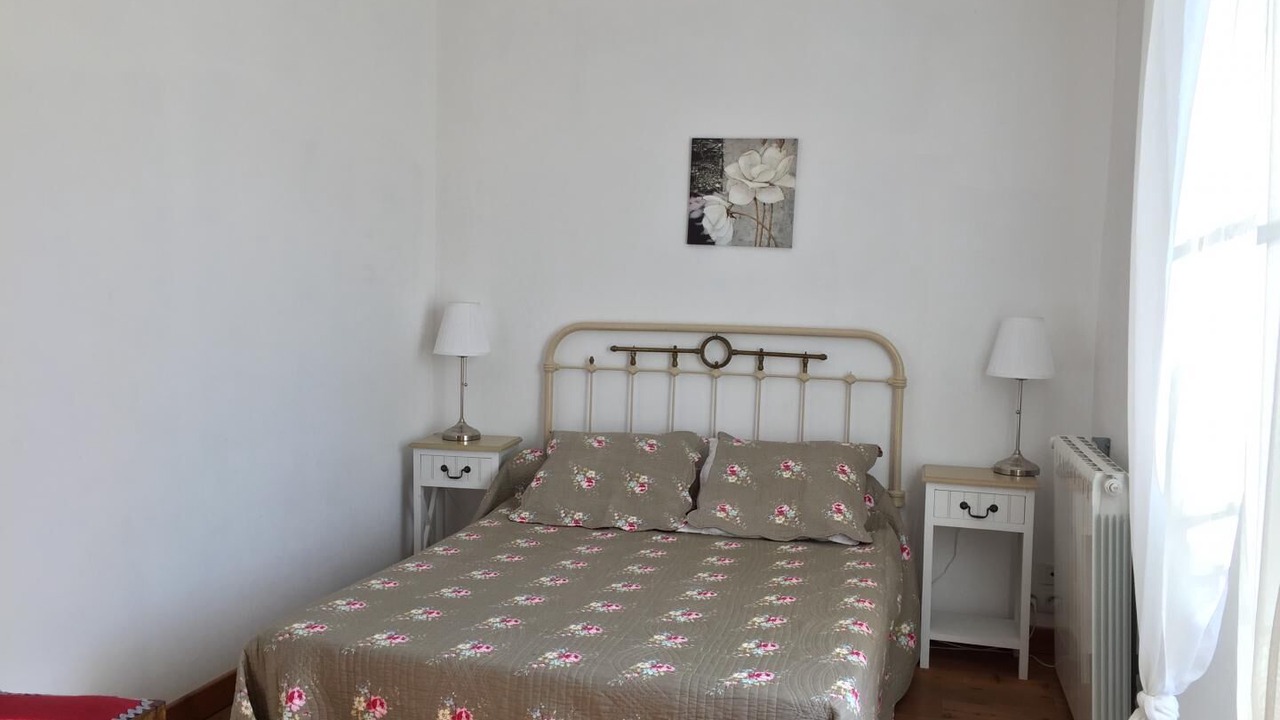 Photo of Bedroom in Rougiers