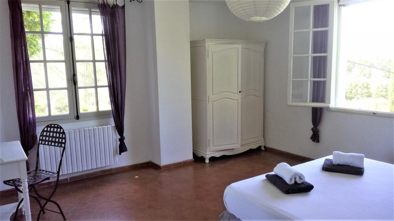 Photo of Bedroom in Le Beausset