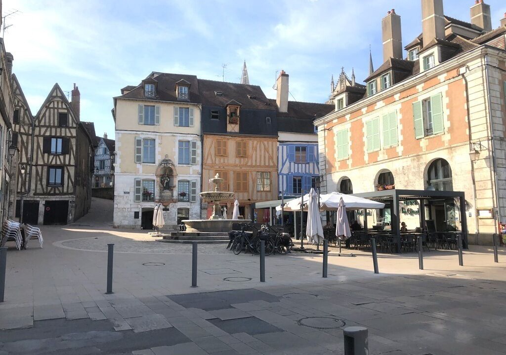 Photo of Others in Auxerre