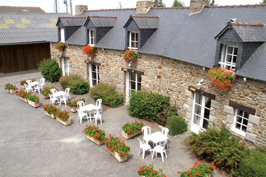 Photo of Outdoor in Saint-Jouan-des-Guerets
