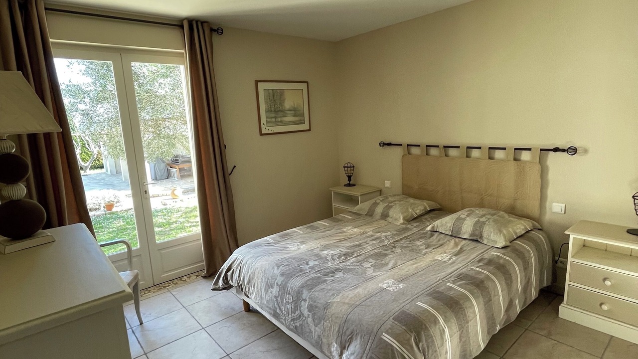 Photo of Bedroom in Regusse