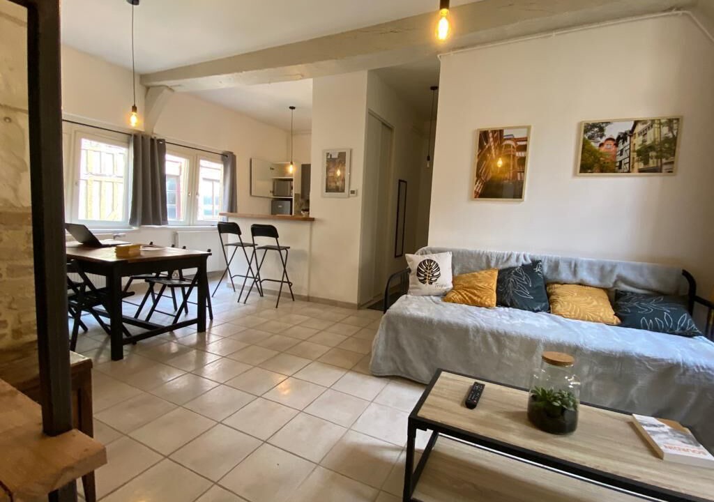 Photo of Livingroom in Old Town