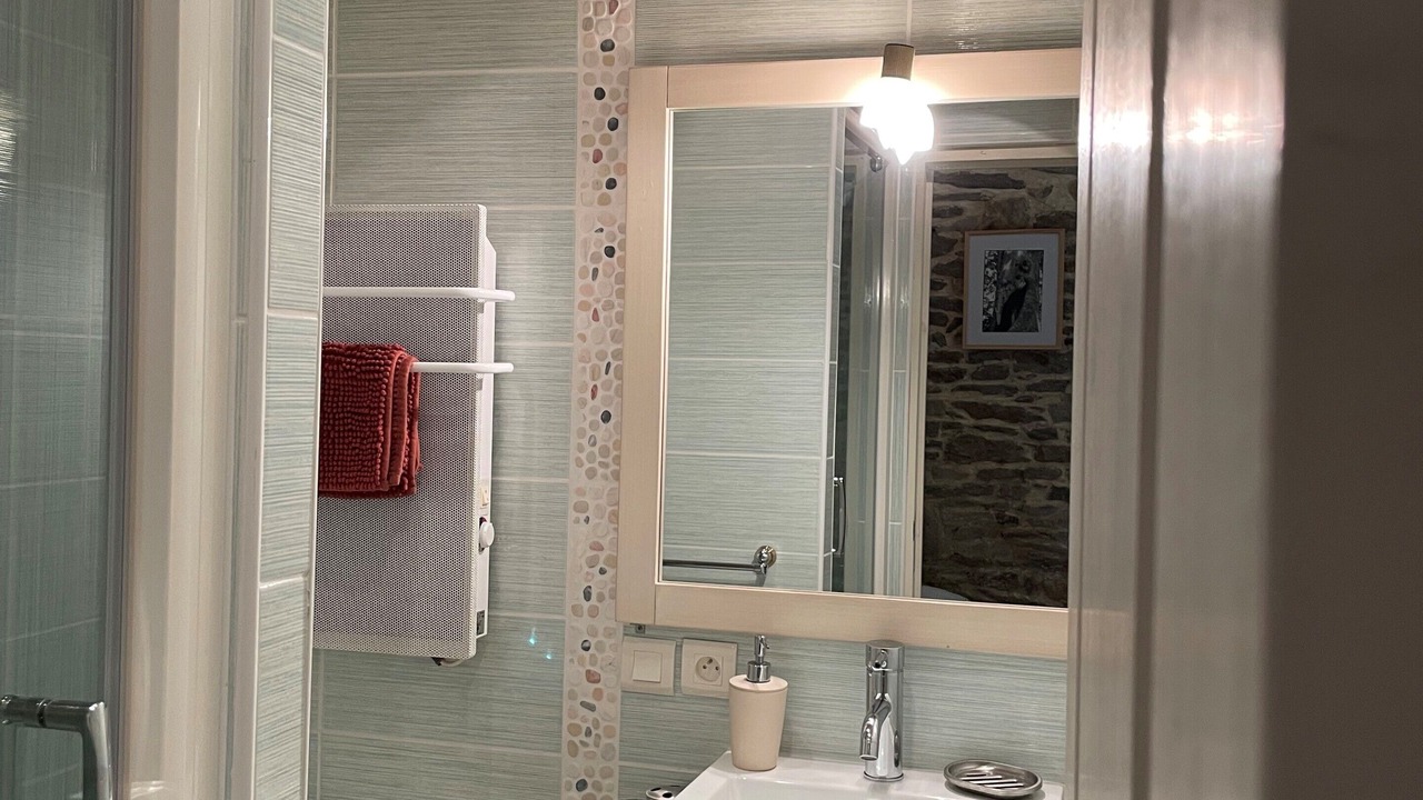 Photo of Bathroom in Begard