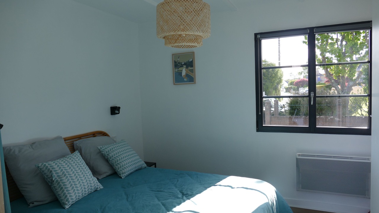 Photo of Bedroom in Lancieux