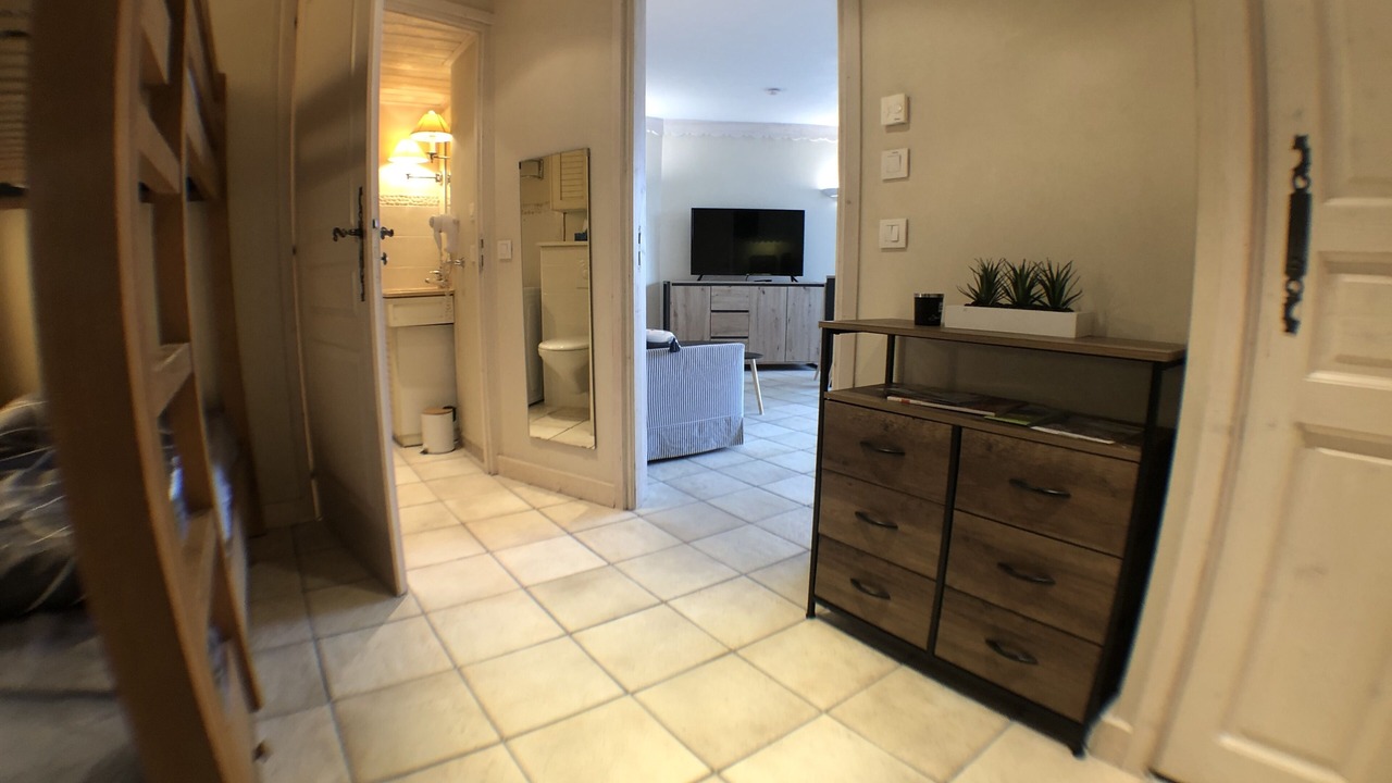 Photo of Bedroom in Duingt