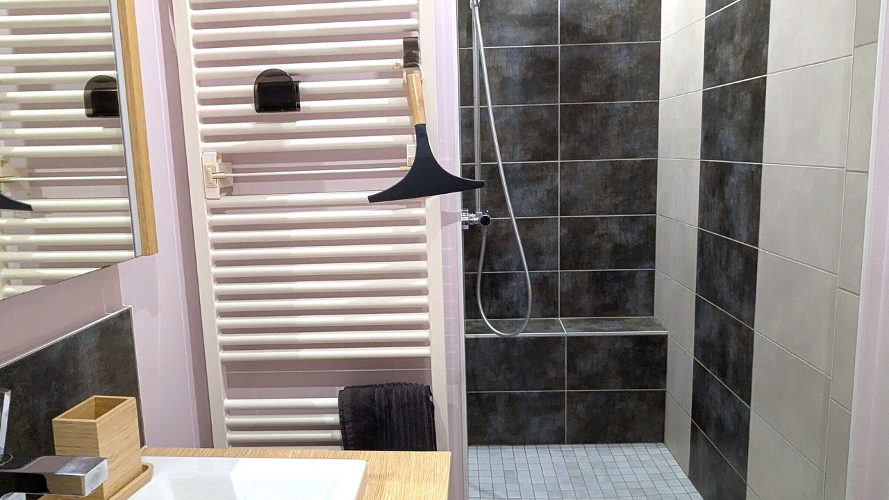 Photo of Bathroom in Villey-le-Sec