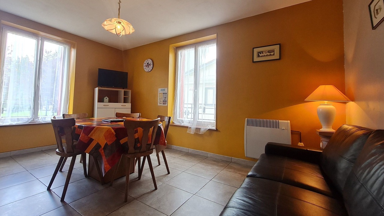 Photo of Livingroom in Parroy