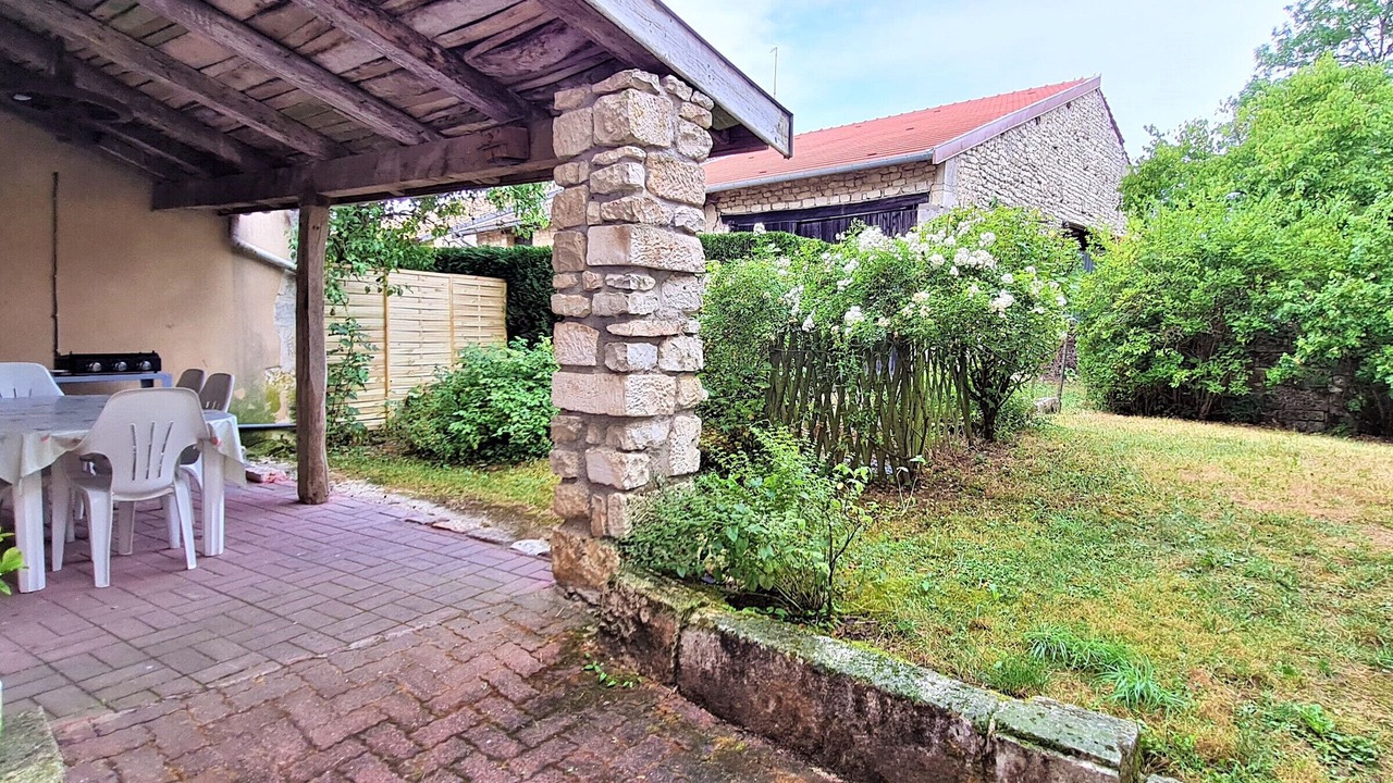 Photo of Outdoor in Meligny-le-Grand